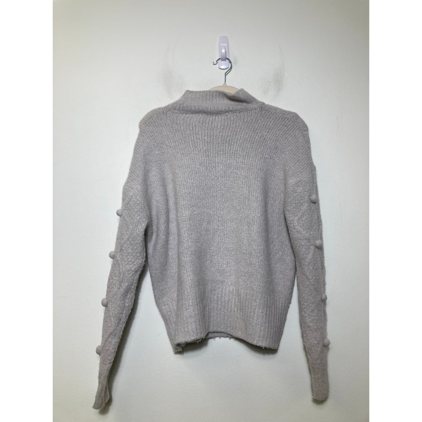 RD Style Light Gray Turtleneck Pom Sweater Sz M