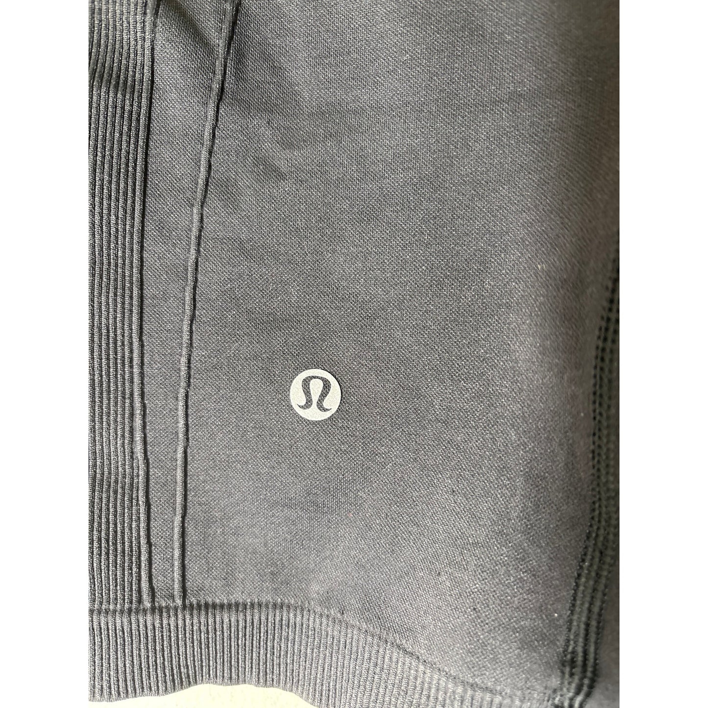 Lululemon Charcoal Gray Athletic Shorts Sz 6