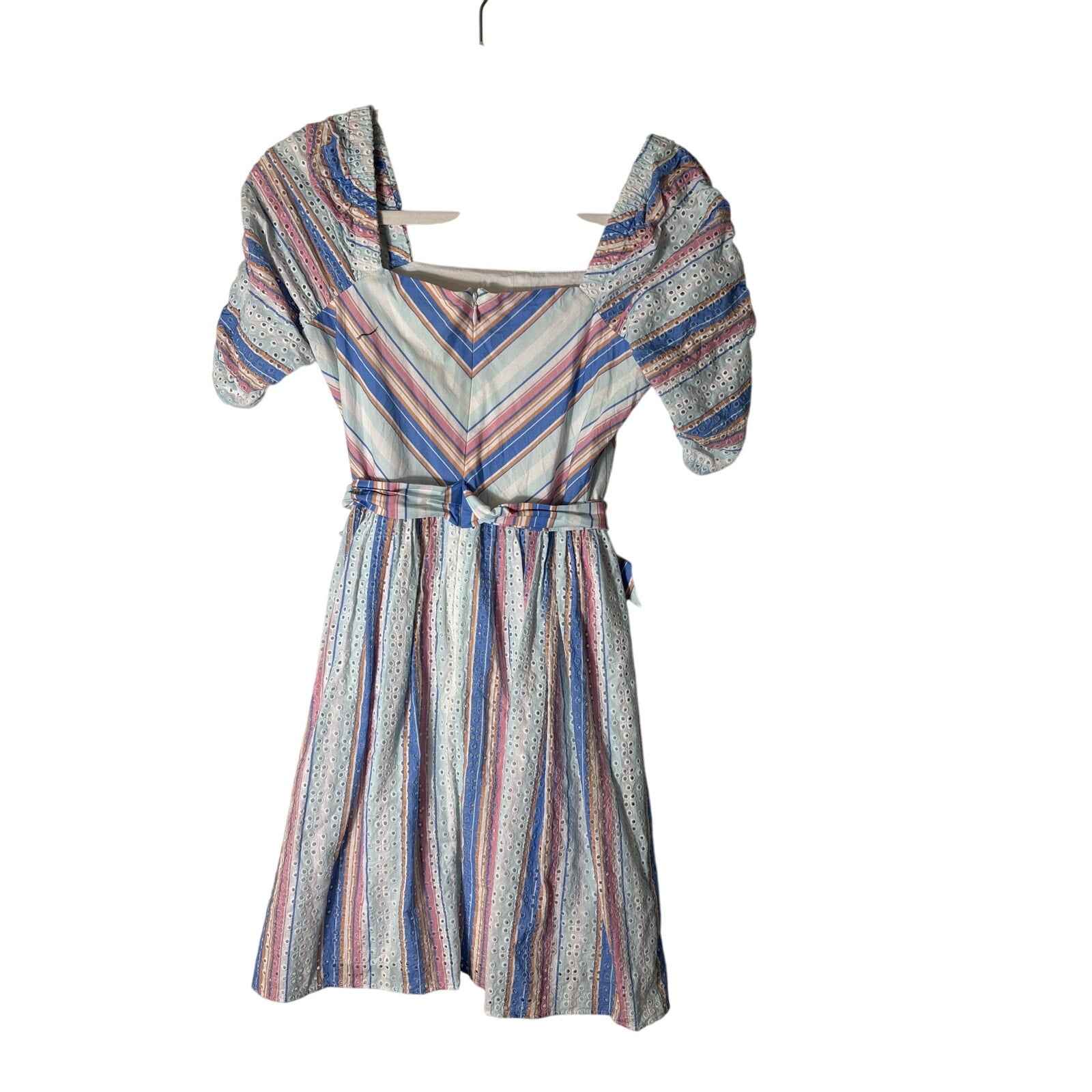 Shonshanna Multicolor Stripe Eyelet Cotton Dress. Ties at the Waist Sz 2