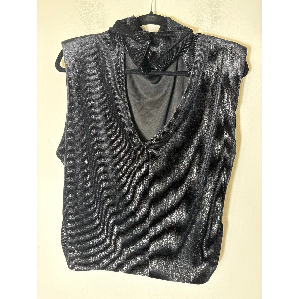 Maeve Black Sleeveless Metalllic High Neck V-Back Sz L