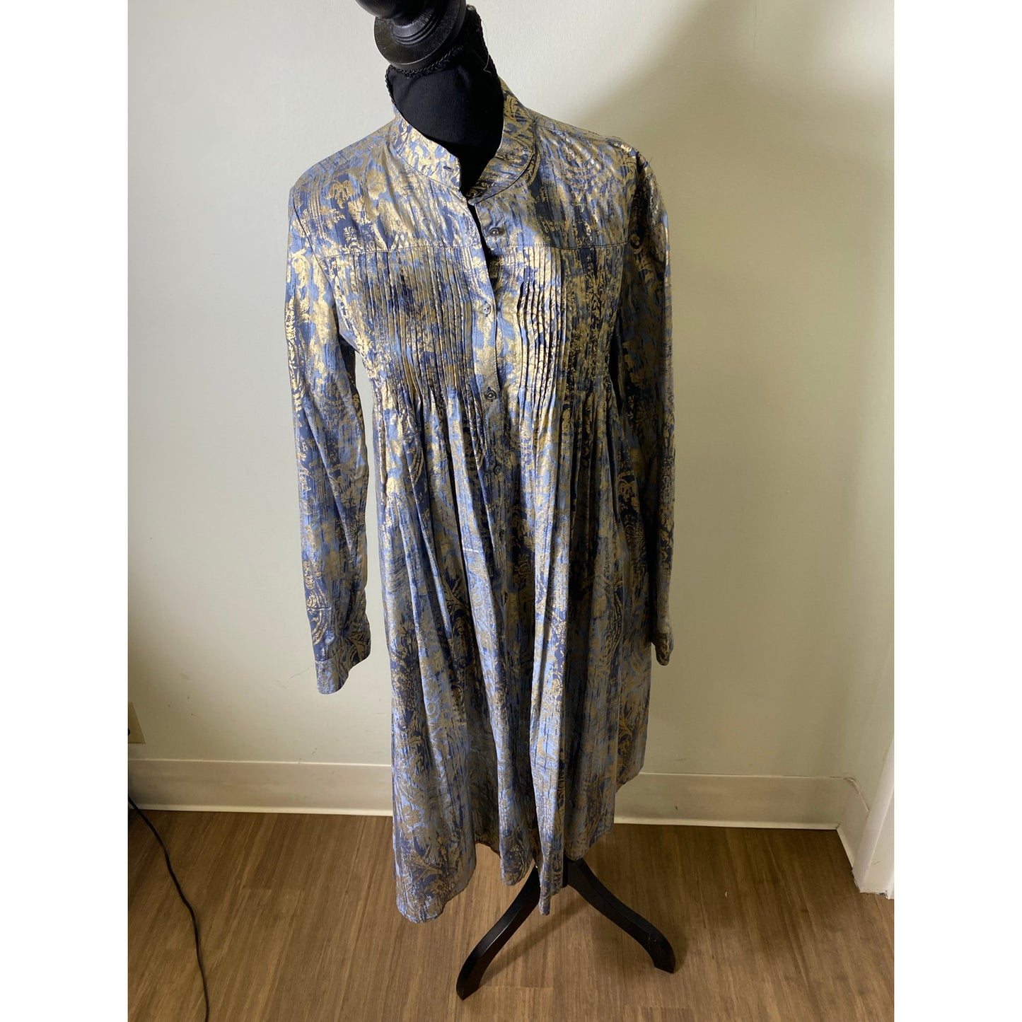 Mason's Blue Gold Long Sleeve Button Up Special Occasion Dress Sz 6