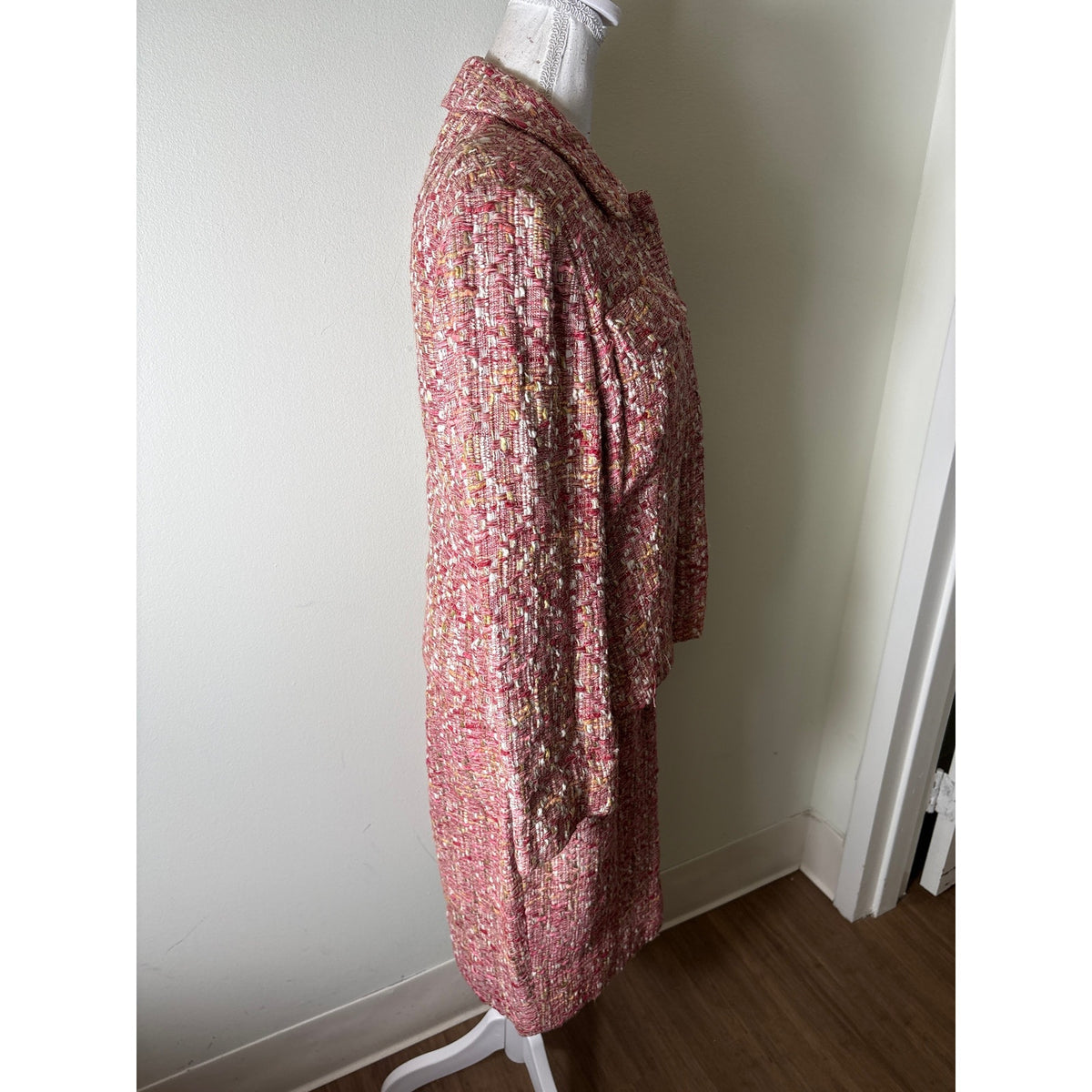 Lafayette 148 Pink Tween Skirt Suit Sz 8