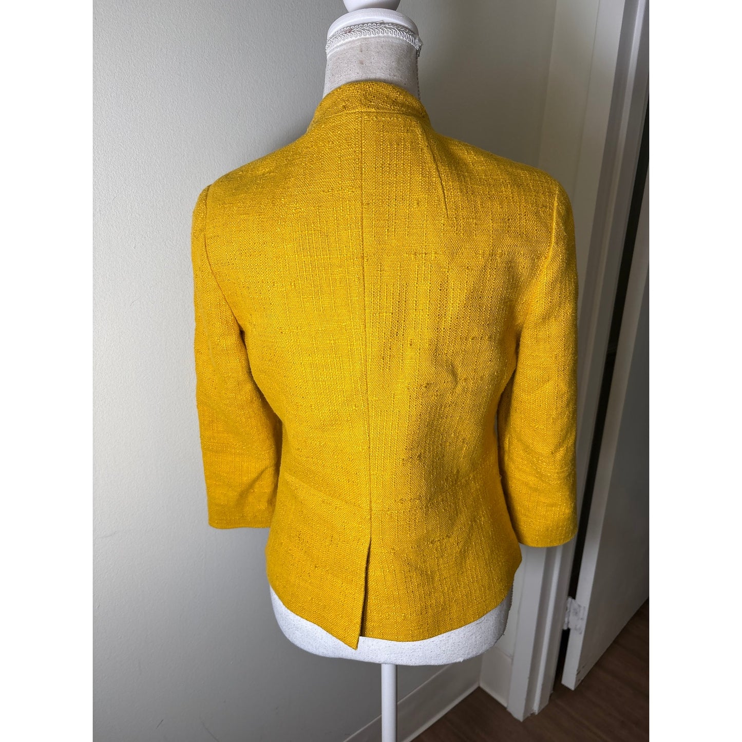 Tory Burch Mustard Yellow Long Sleeve Collarless Tweed Jacket Sz 4