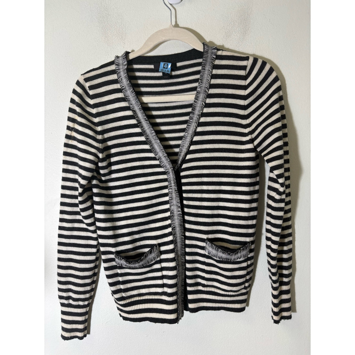 Woman's Bundle of 3 Name Brand Fall Items Sz XS