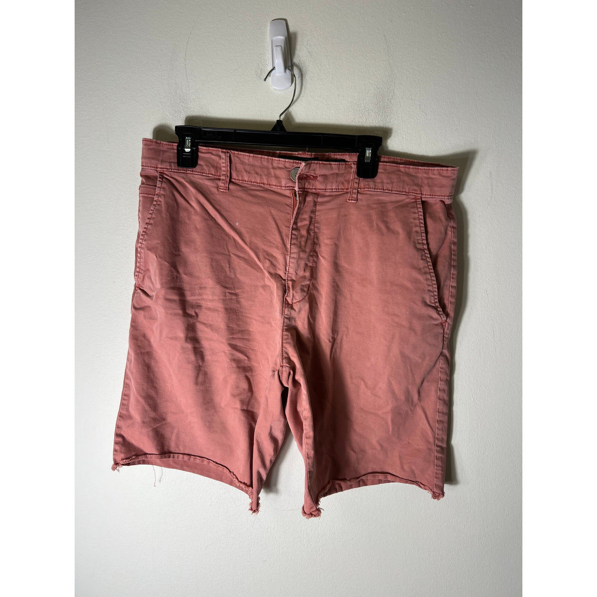 Men's Bundle of 2 American Rag Black and Pinkish Cotton Shorts Sz 36