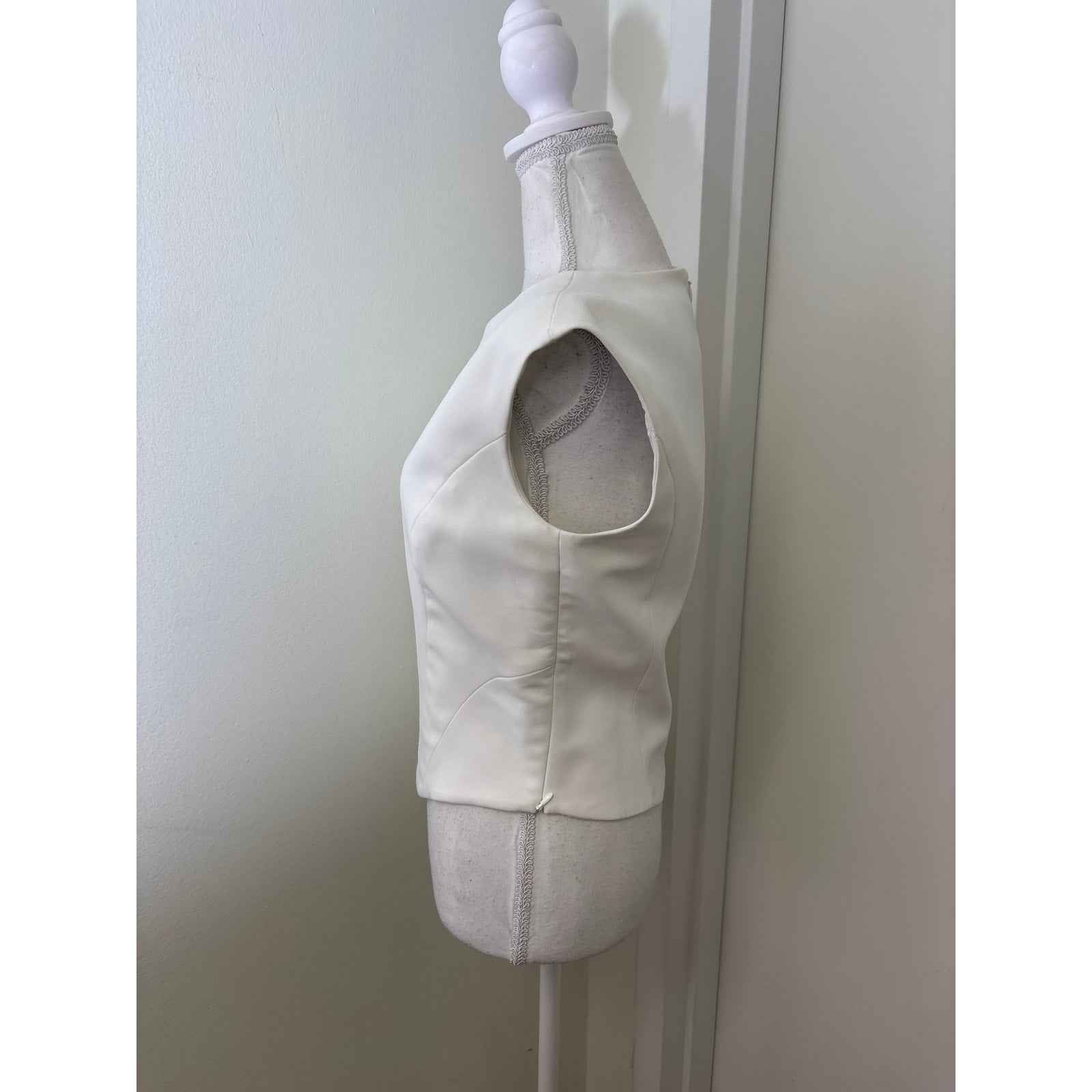 NWT Amanda Uprichard Ada Ivory Top sz S