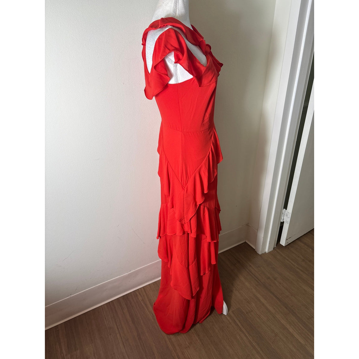 BCBG Red Cold Shoulder Ruffle Audrianna Gown Sz 2