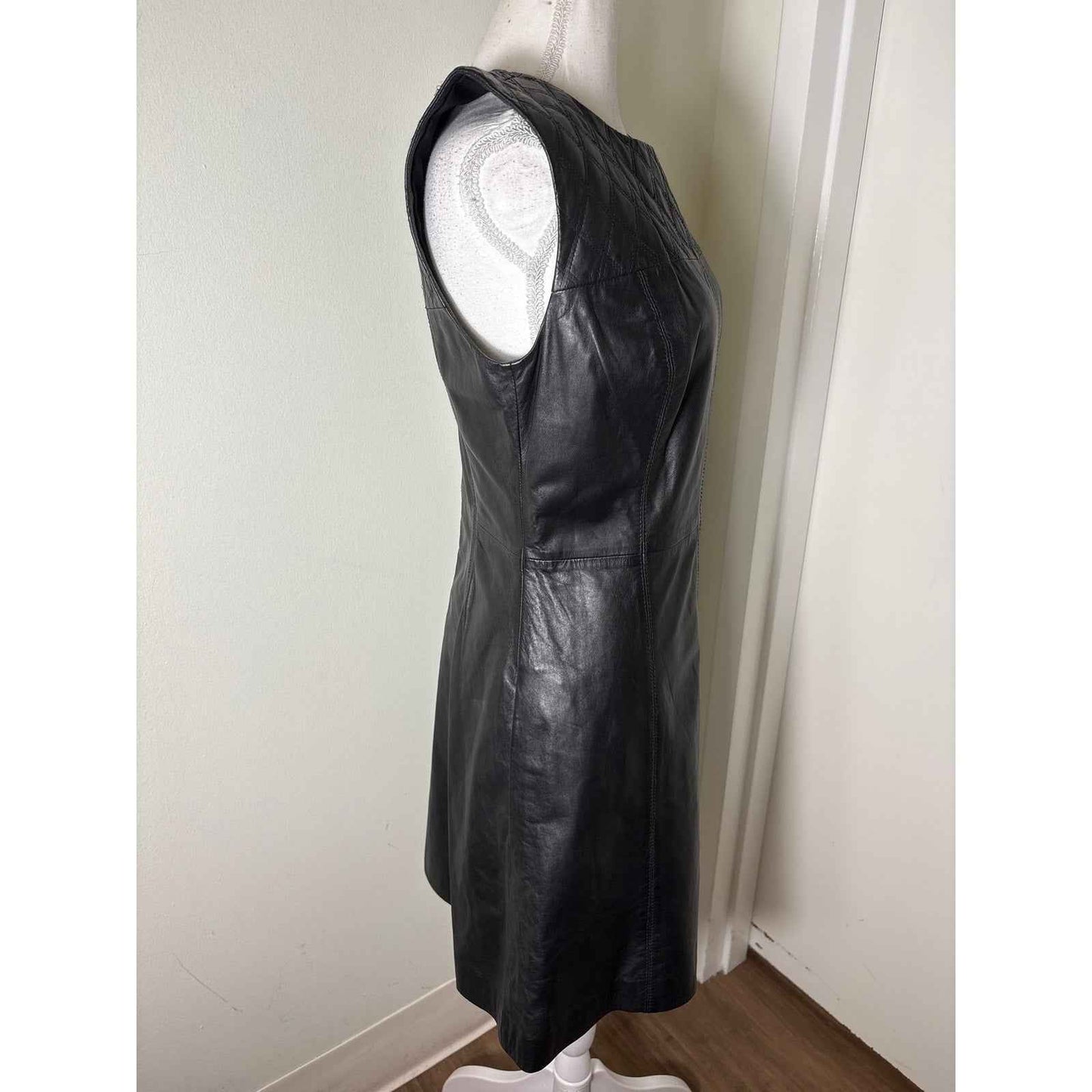 Miss Wu 100% Leather Mini Dress Sz 8