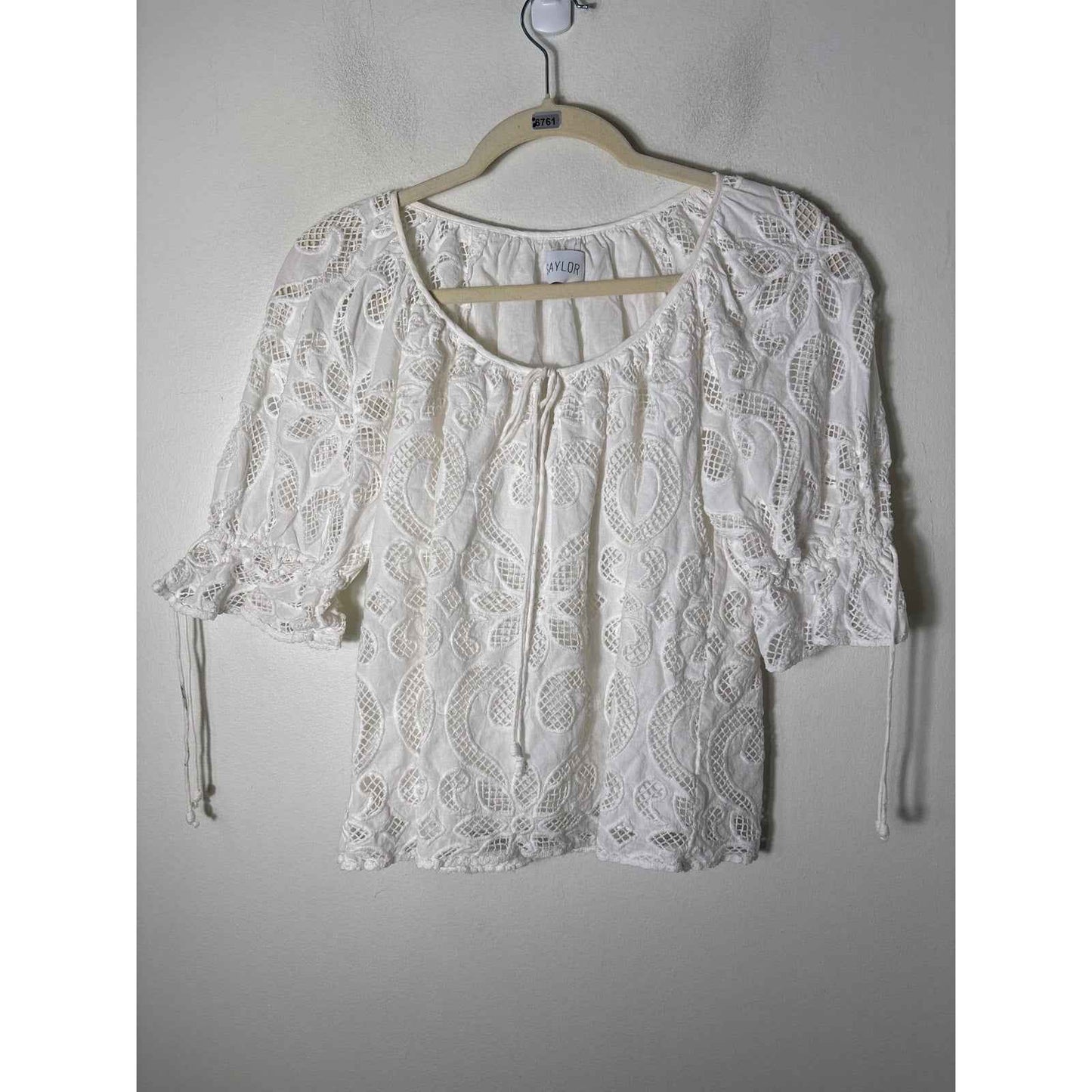 Saylor White Cotton Eyelet Half Sleeve Shirt Sz S