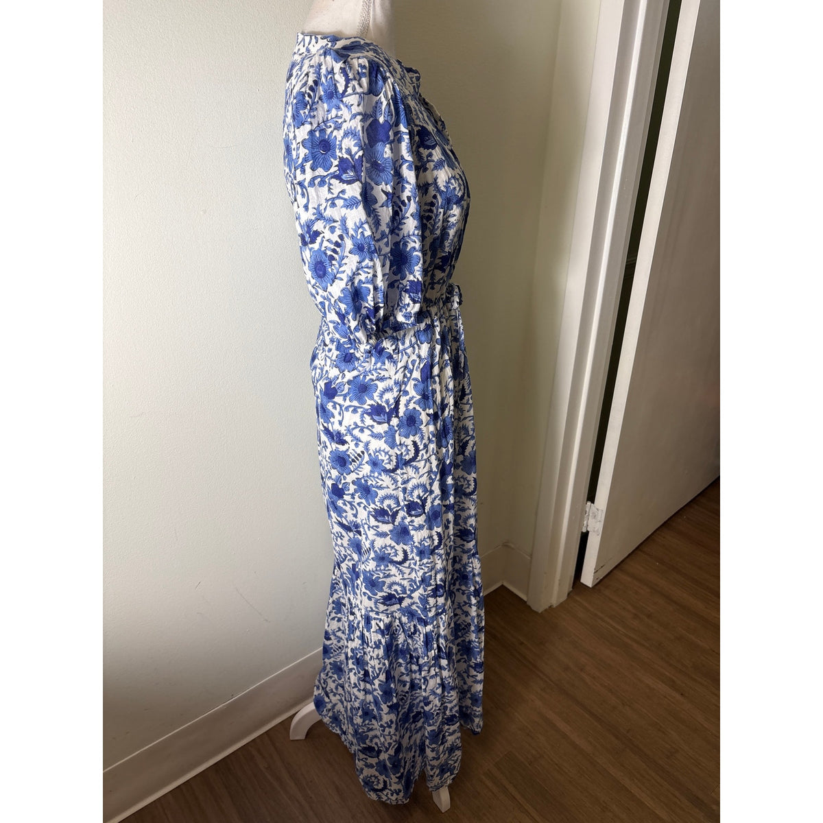 Emerson Fry / India Collection Blue and White Floral Maxi Dress Sz S