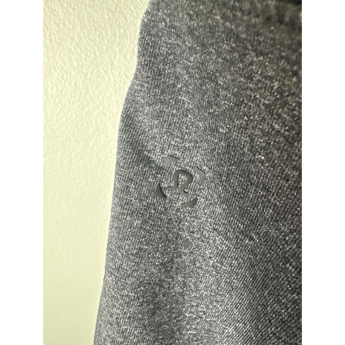 Men's Lululemon Charcoal Gray Pull On Athletic Pants Sz L