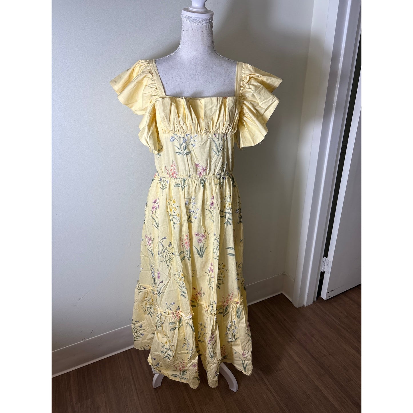 Floraison Lane Pale Yellow Floral Flutter Sleeve Cototn Maxi Dress Sz 10