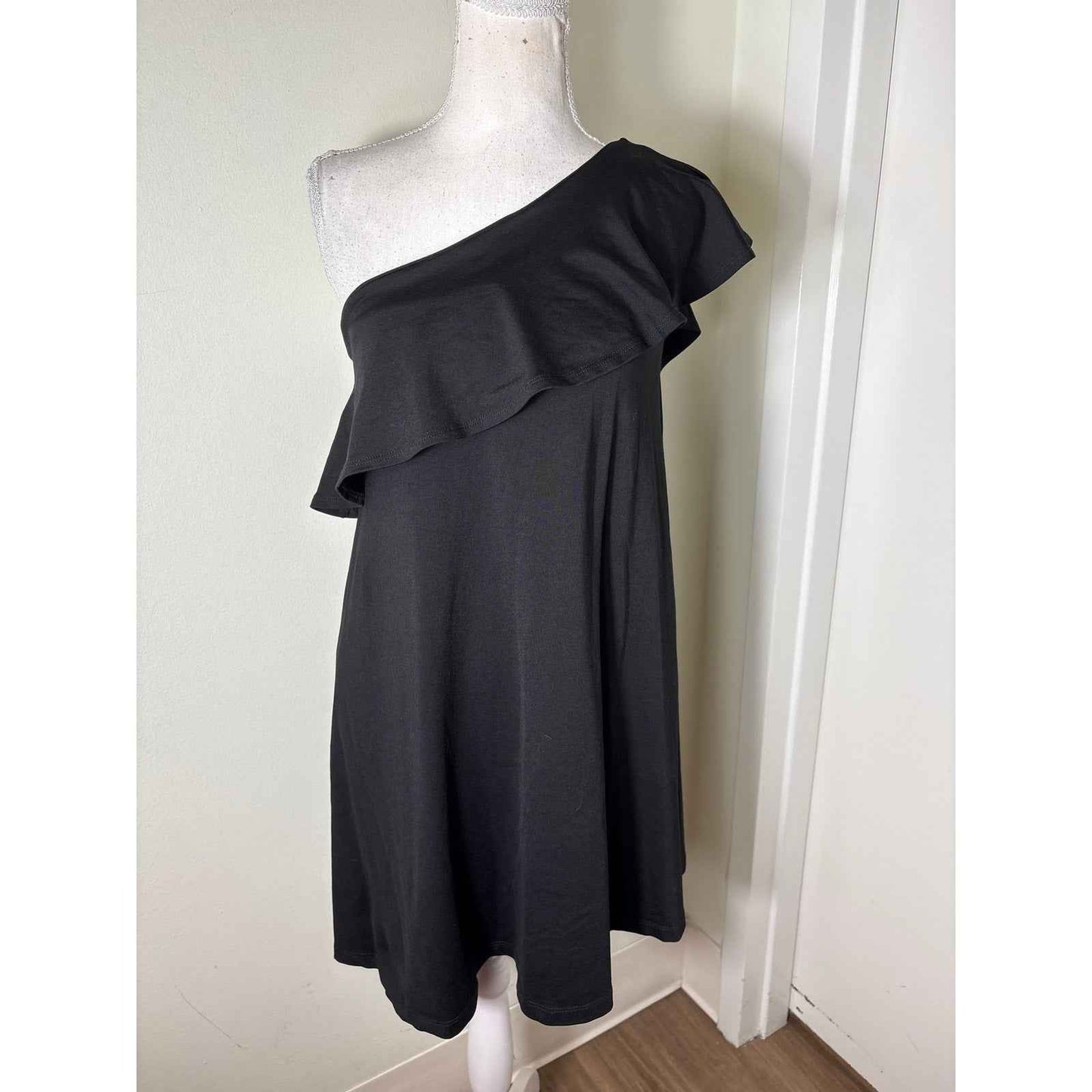 Susana Monaco Black One Shoulder Ruffle Mini Dress Sz S