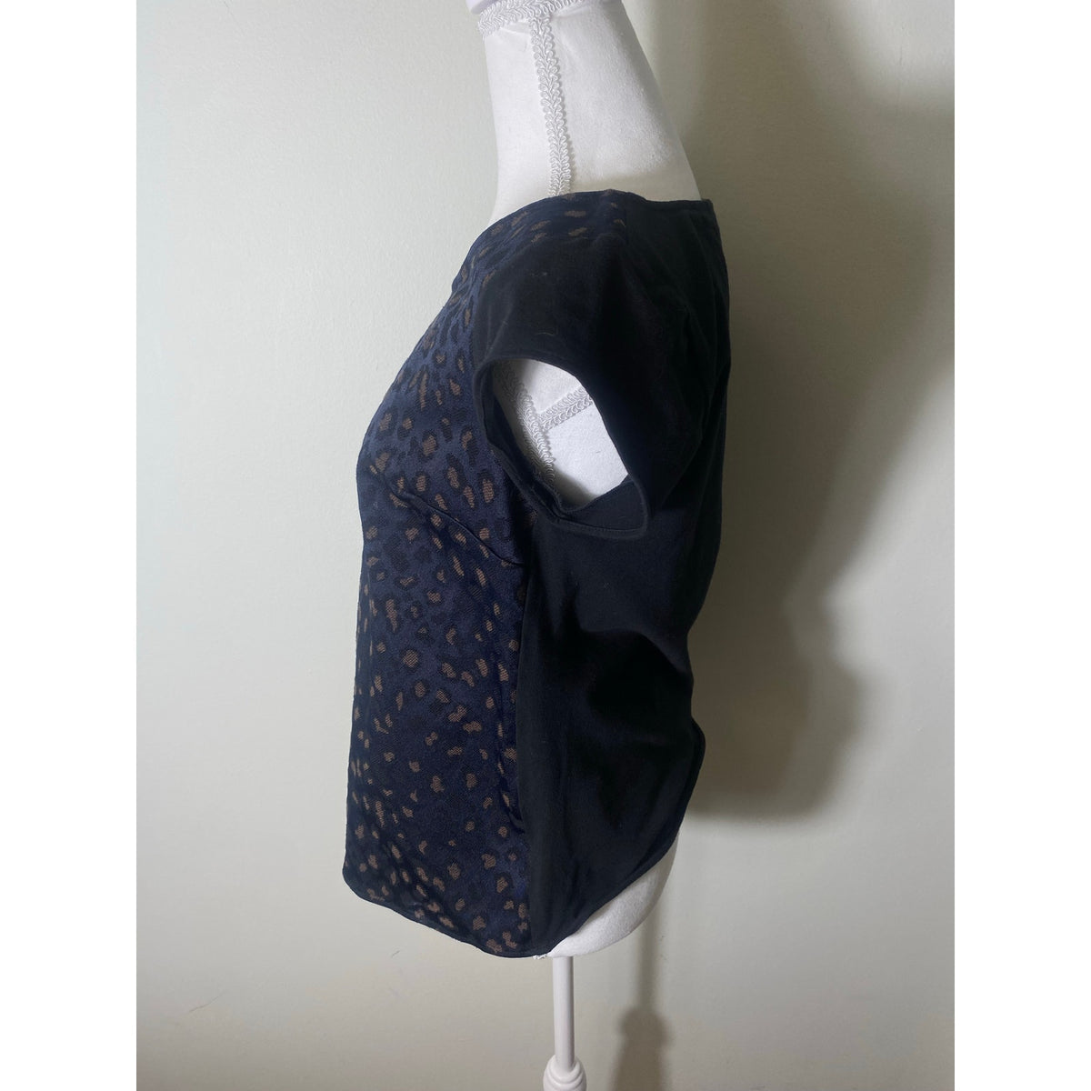 by Smith New York Navy Blue Cheetah Cap Sleeve Mixed Media Sz XS