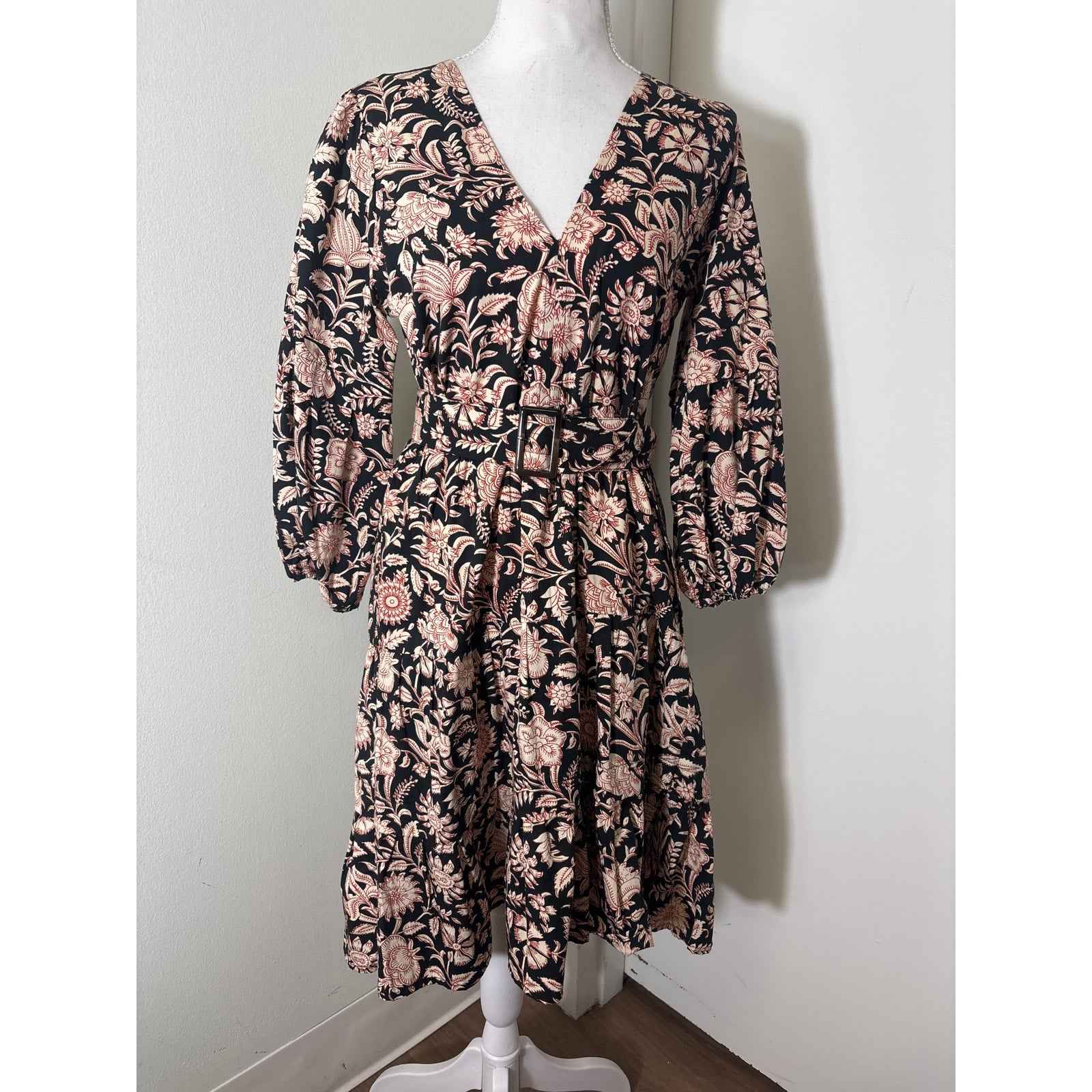 Beachgold Black with Red/Cream Floral Long Sleeve Mini Dress Sz S