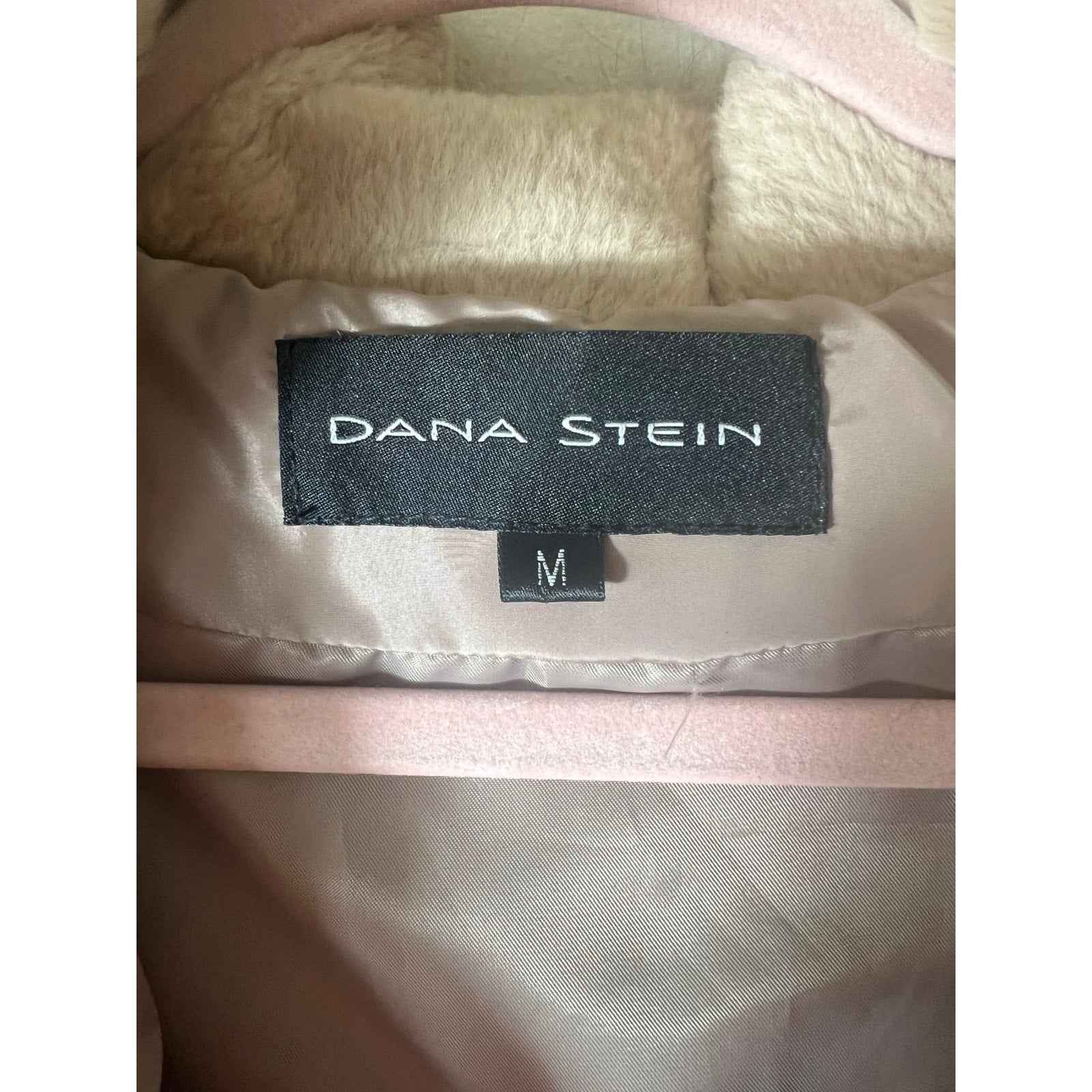 Dana Stein Tan Puffer Coat Sz M