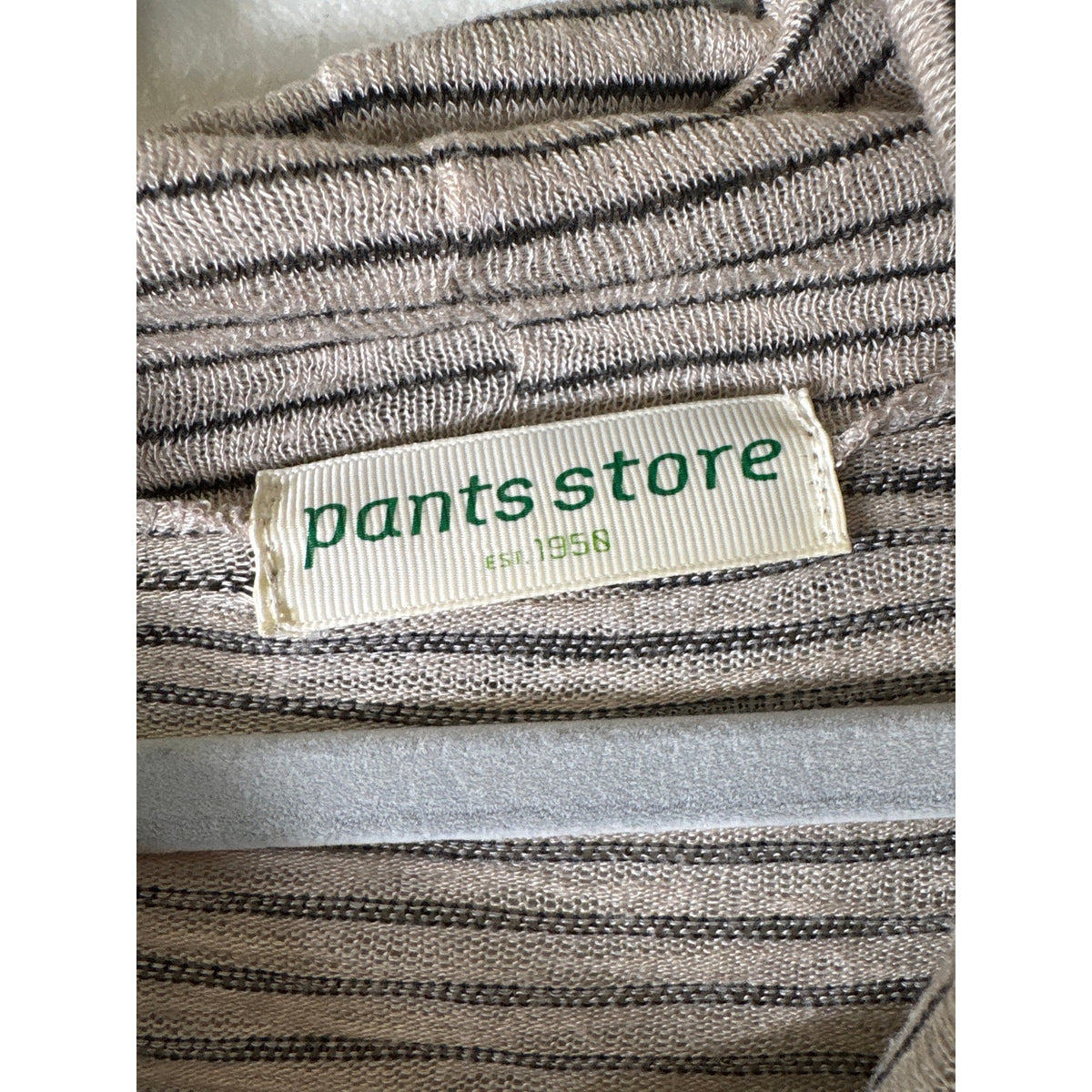 Pants Store Black and Tan Stripe Long Sleeve Knit Top Sz L