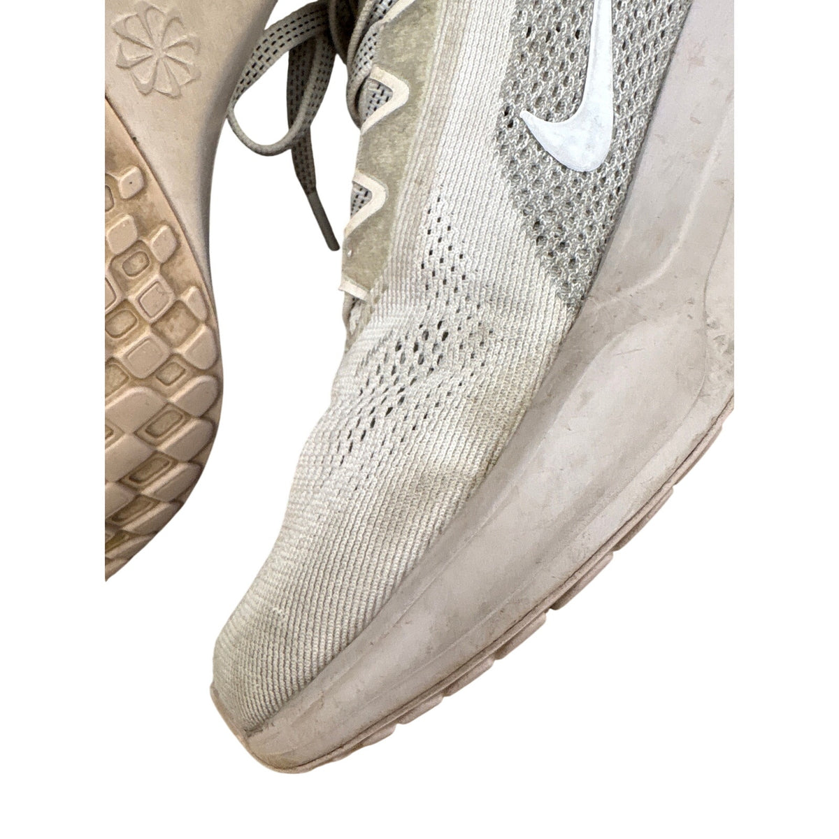Woman's Nike Pegasus 41 in Greige Sz 8