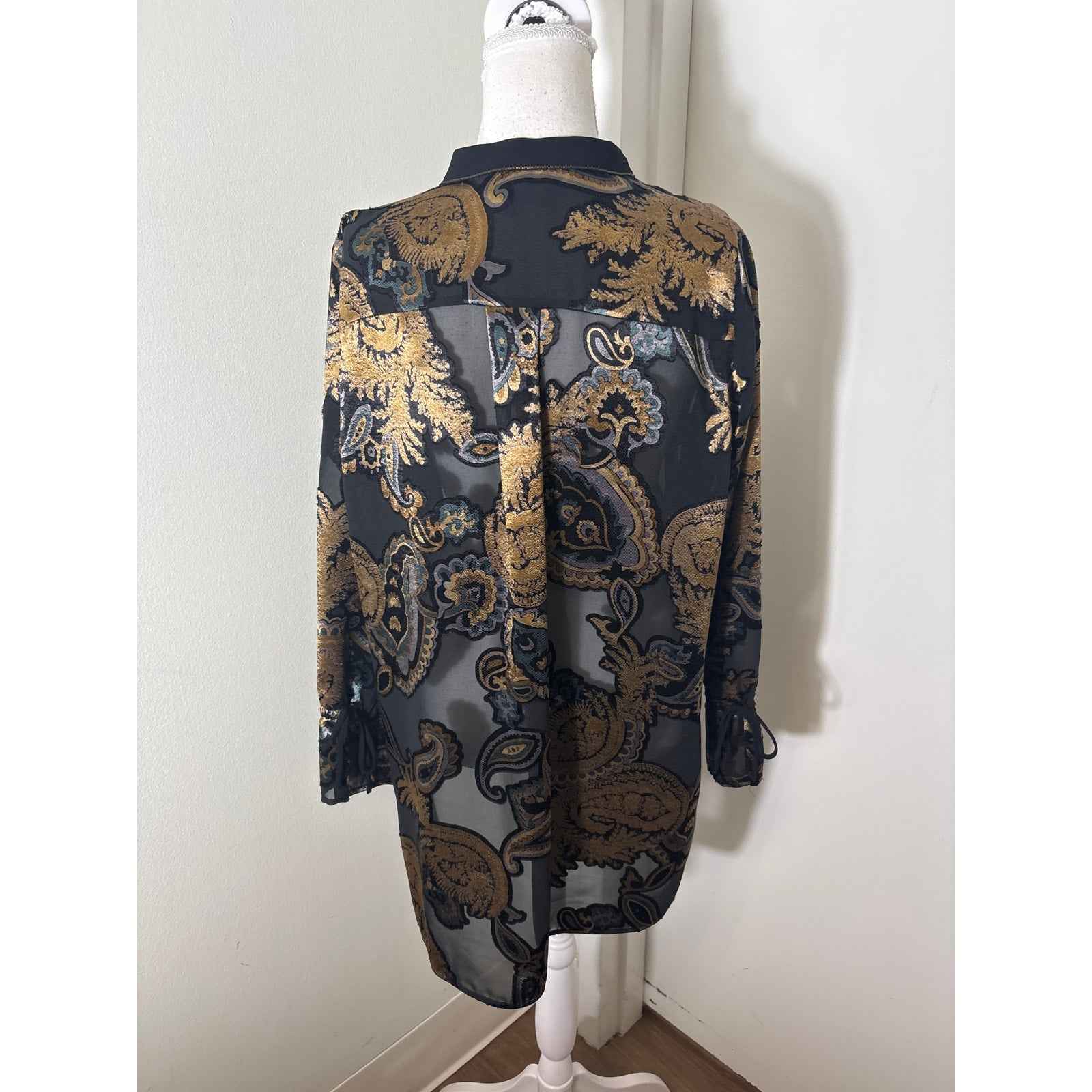 Lafayette 148 Black with Gold Paisly Sheer Blouse Sz L