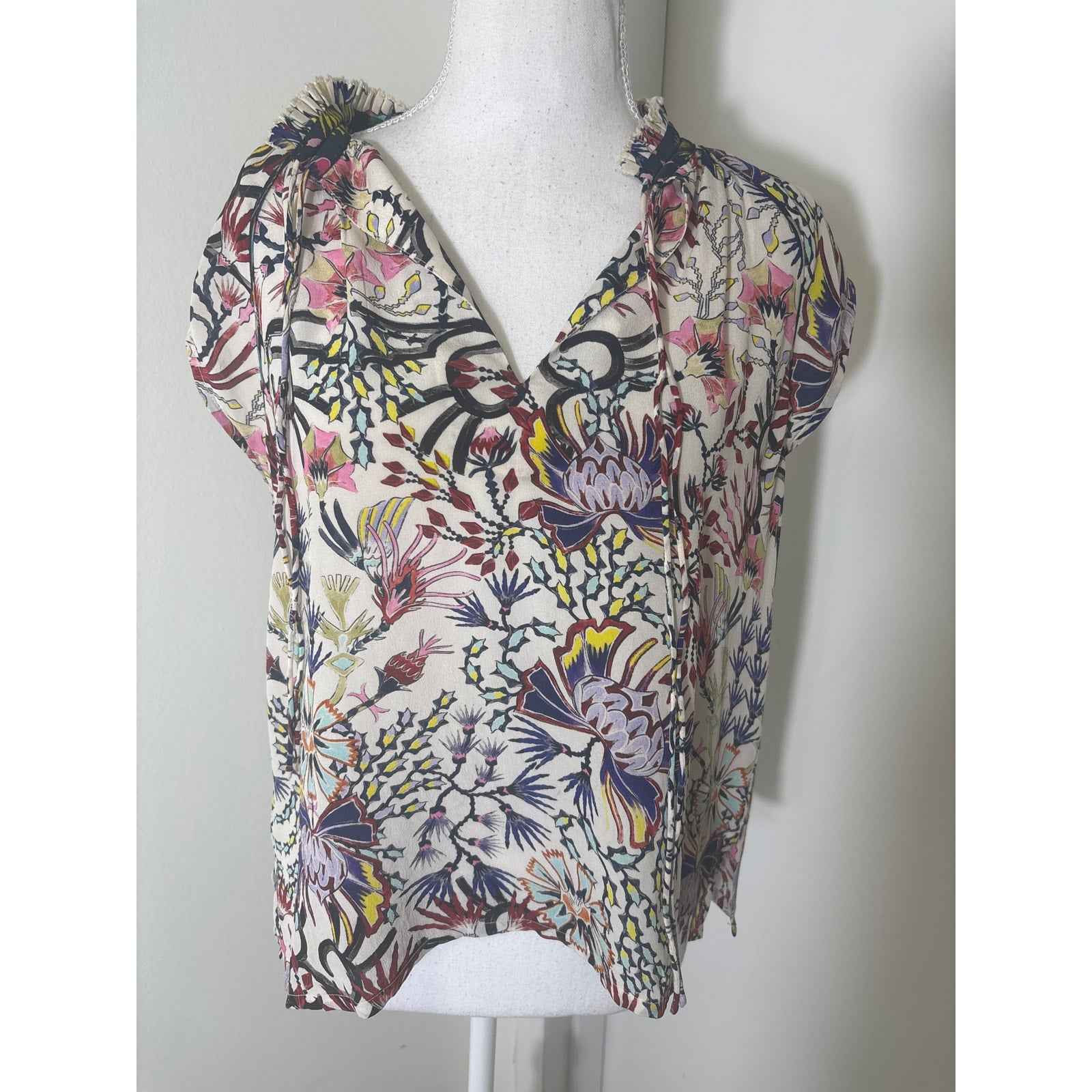 Mariacher Tie Neck Floral Sleevless Ruffled Neck Blouse Sz S