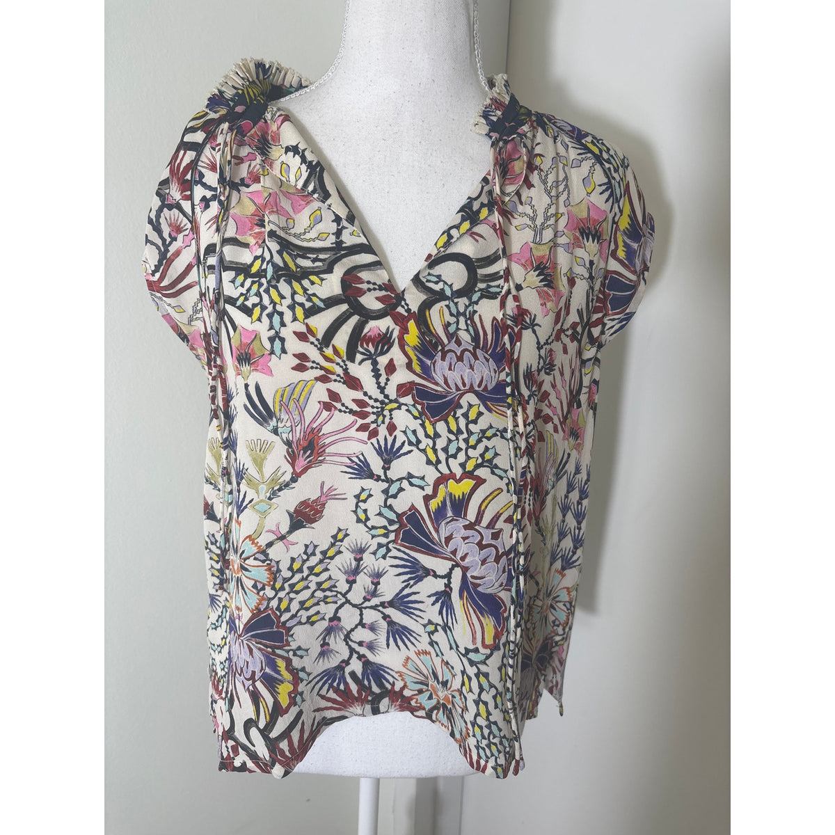 Mariacher Tie Neck Floral Sleevless Ruffled Neck Blouse Sz S