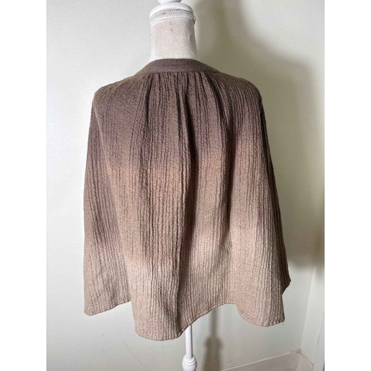 V.DE. Vinster Brown Waffle Gauze Long Sleeve Boxy Shirt Sz M