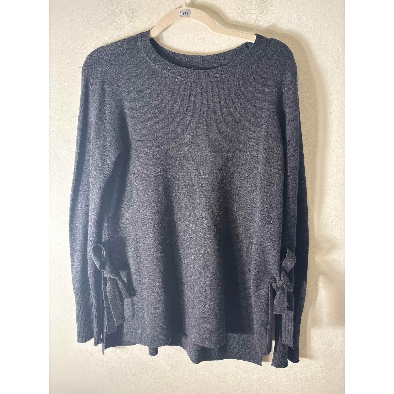 Halogen Charcoal Gray Long Sleeve Cashmere Sweater Sz M