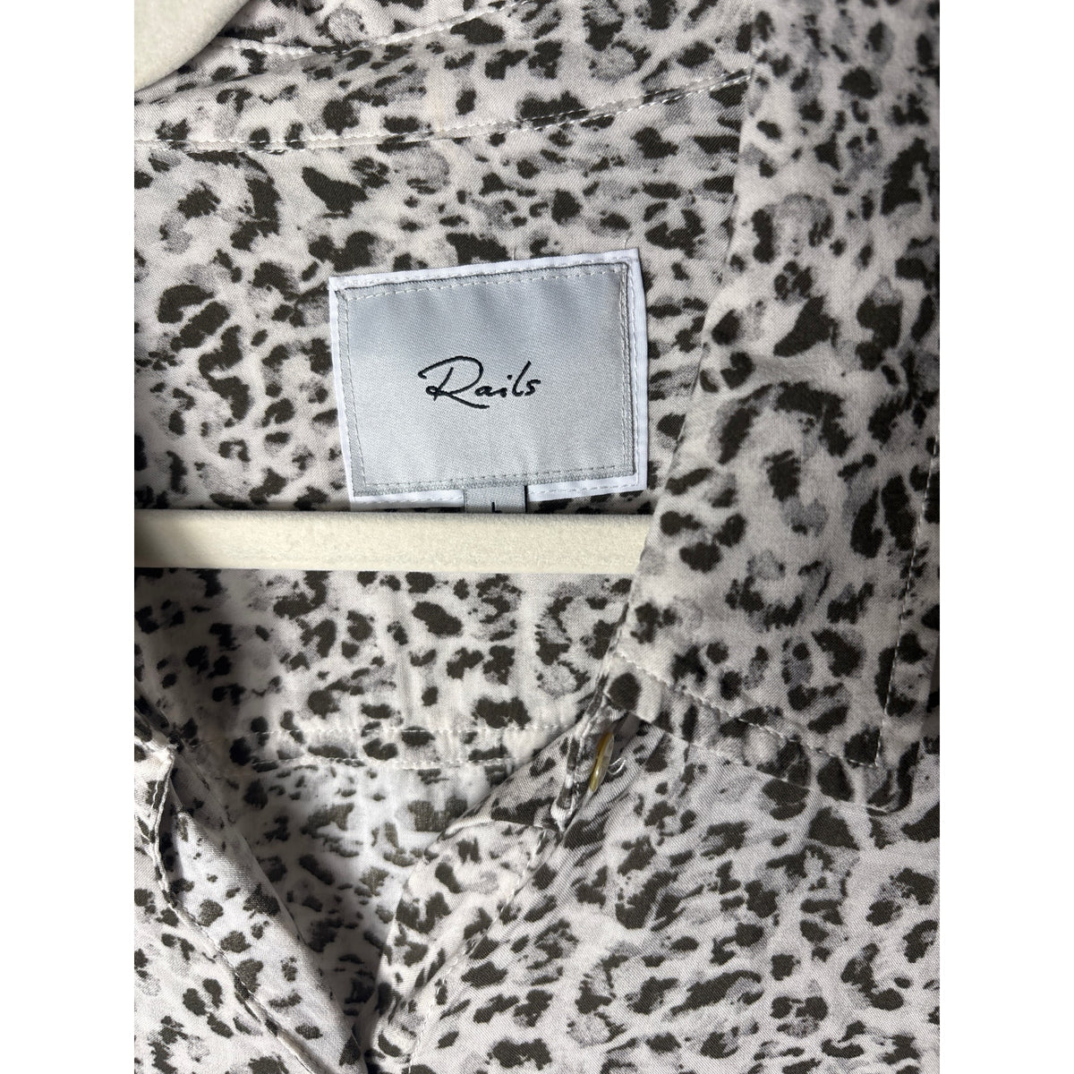 Rails Josephine Charcoal Watercolor Cheetah Shirt Sz