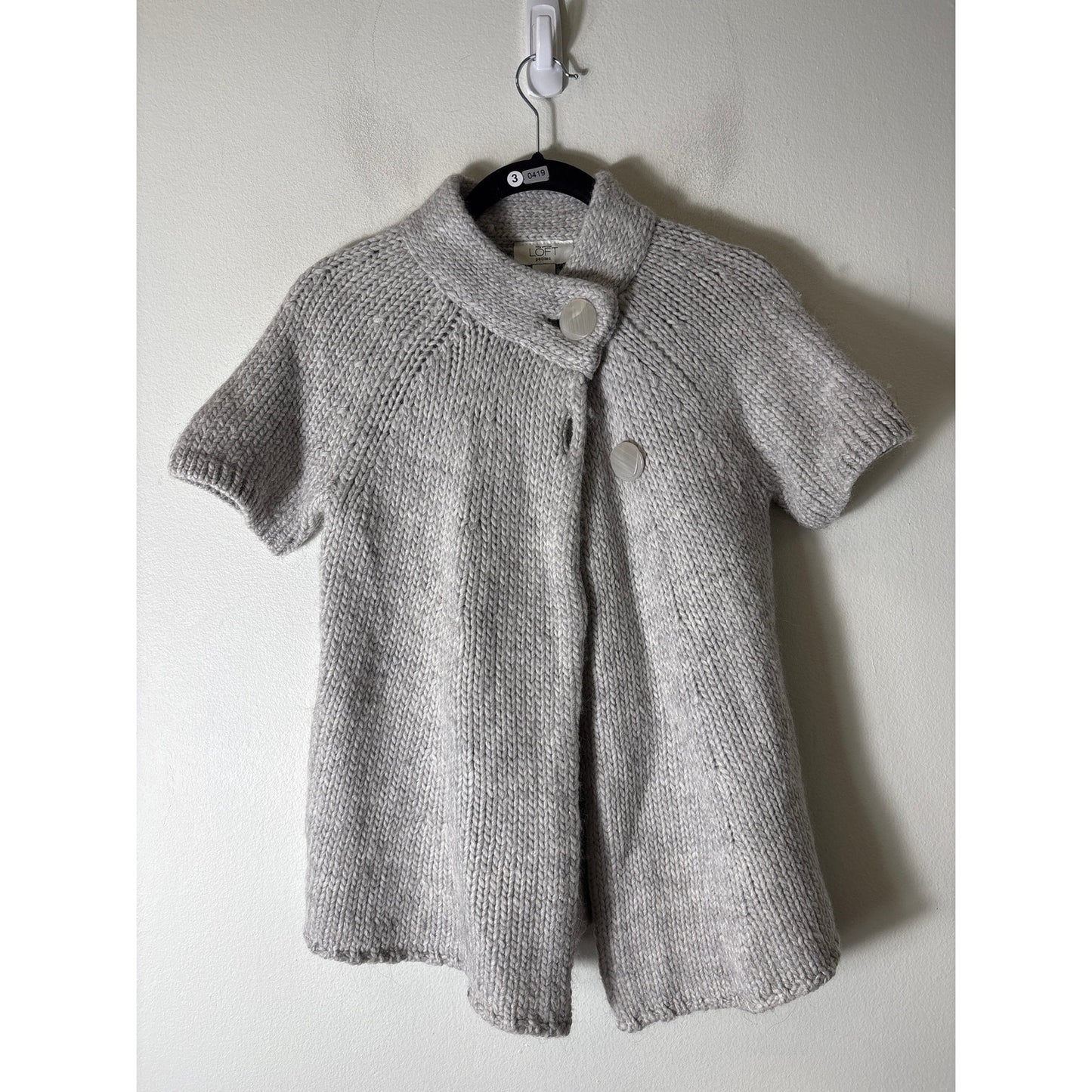 Loft Gray With Silver Thread Sweater Sz XS