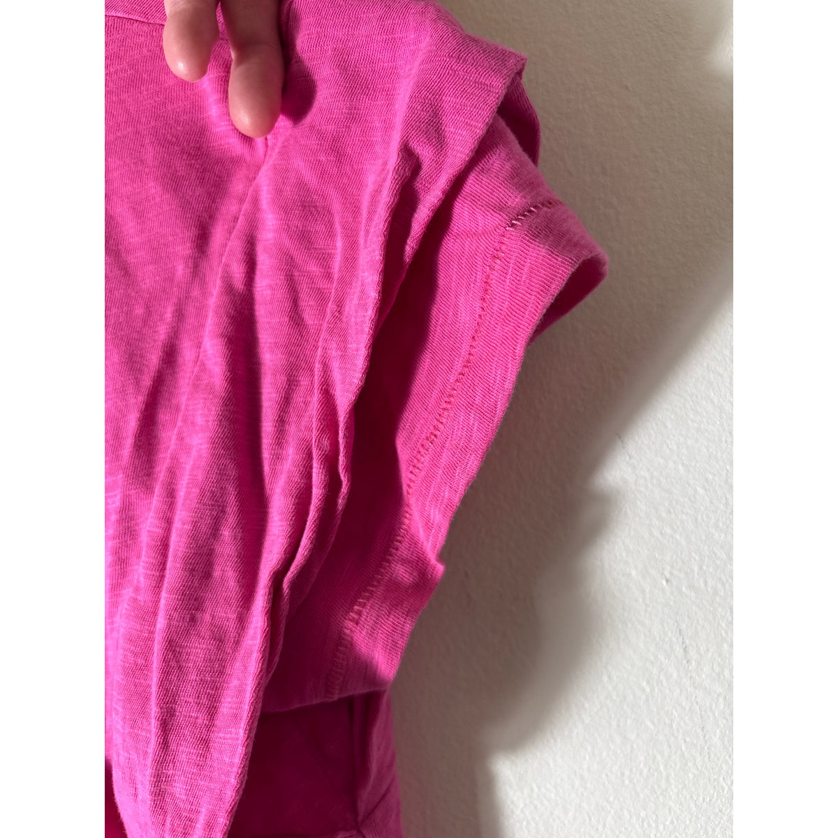 ba&sh Hot Pink Short Sleeve V-Neck Tee Shirt Sz S