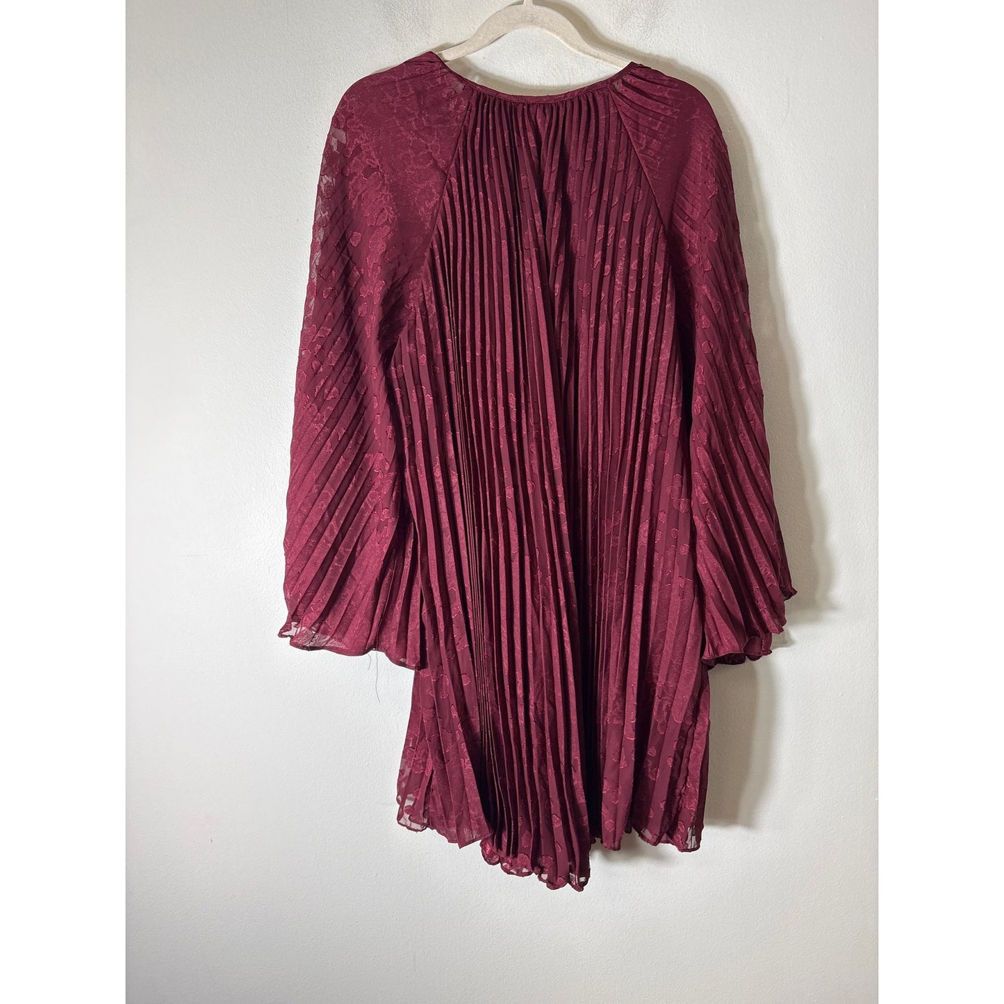 NWT Anthropologie Maroon Long Sleeve Pleated Dress Sz L