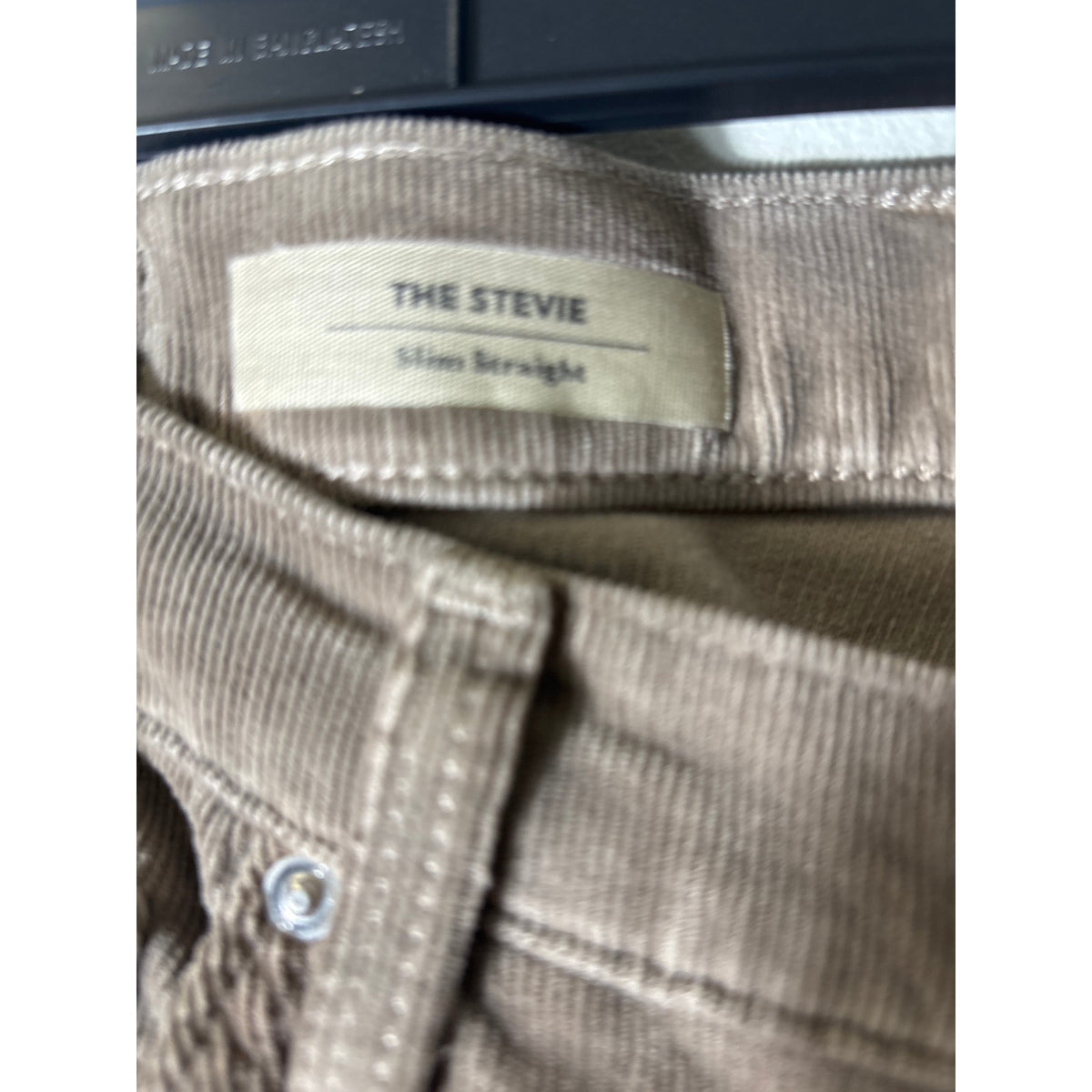 AG The Stevie Slim Straight Tan Fine Corderoy Pants Sz 28r