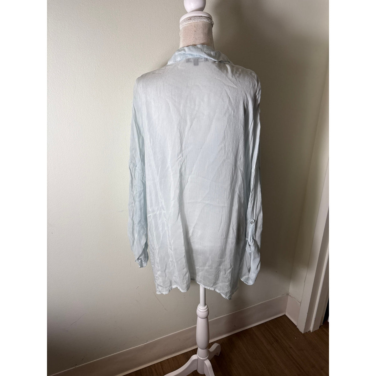 Maven Light Blue Sheer Double Pocket Button Up Shirt Sz L