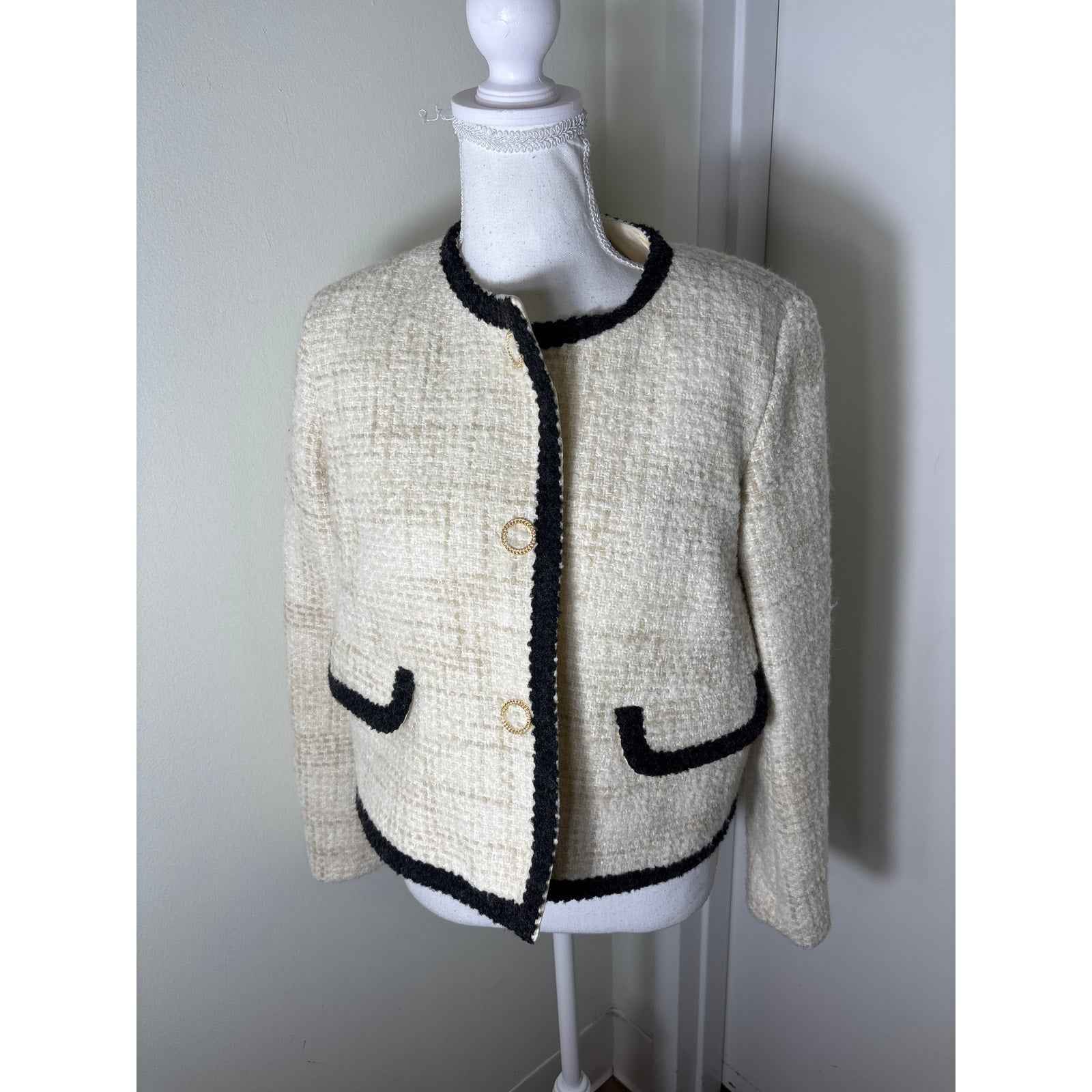 ba&sh Cream Boucle Jacket Sz 2 (small)