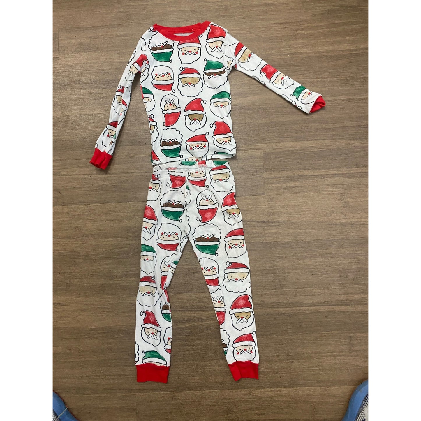 Carters Santa Pajamas Two Pairs Sz 5T