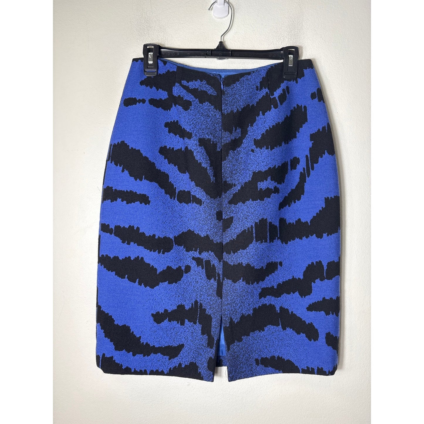 Carlisle Royal Blue&Black Pencil with Tiger print Sz 4