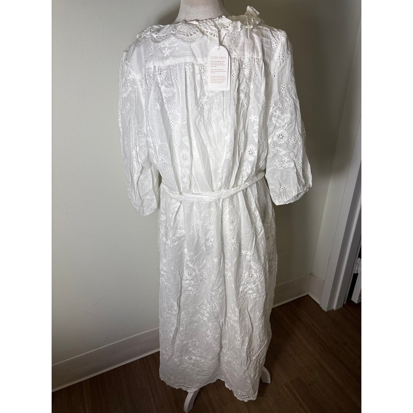 NWT Louise Misha White Eyelet 3/4 Sleeve Button Up Maxi Dress Sz 40