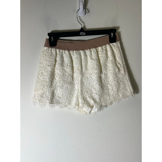 BCBG Maxazria White Lace Tiered Short Shorts Sz XS