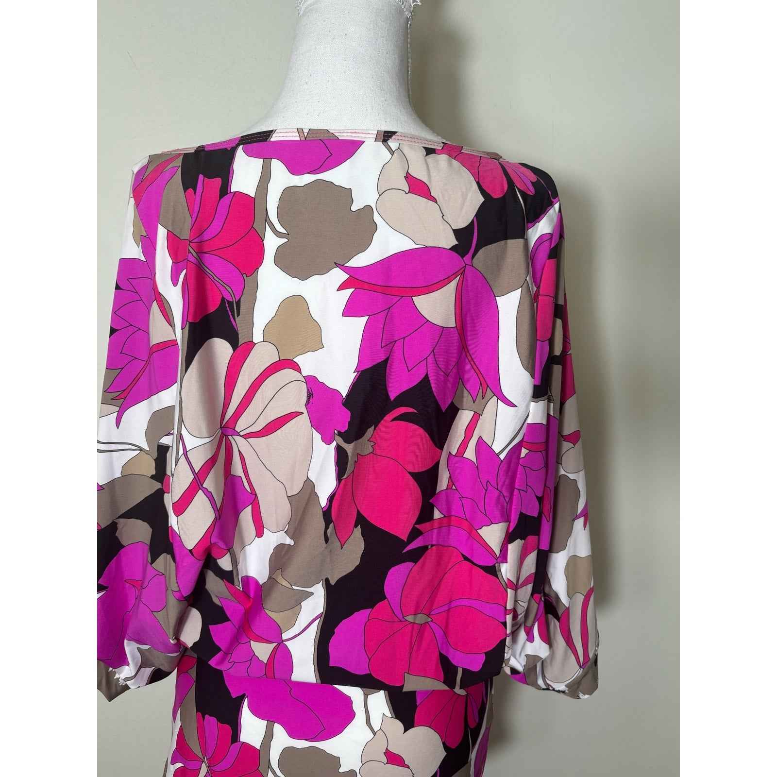 Trina Turk Pink Purple Lynx Floral Swim tunic Cover Up Sz M