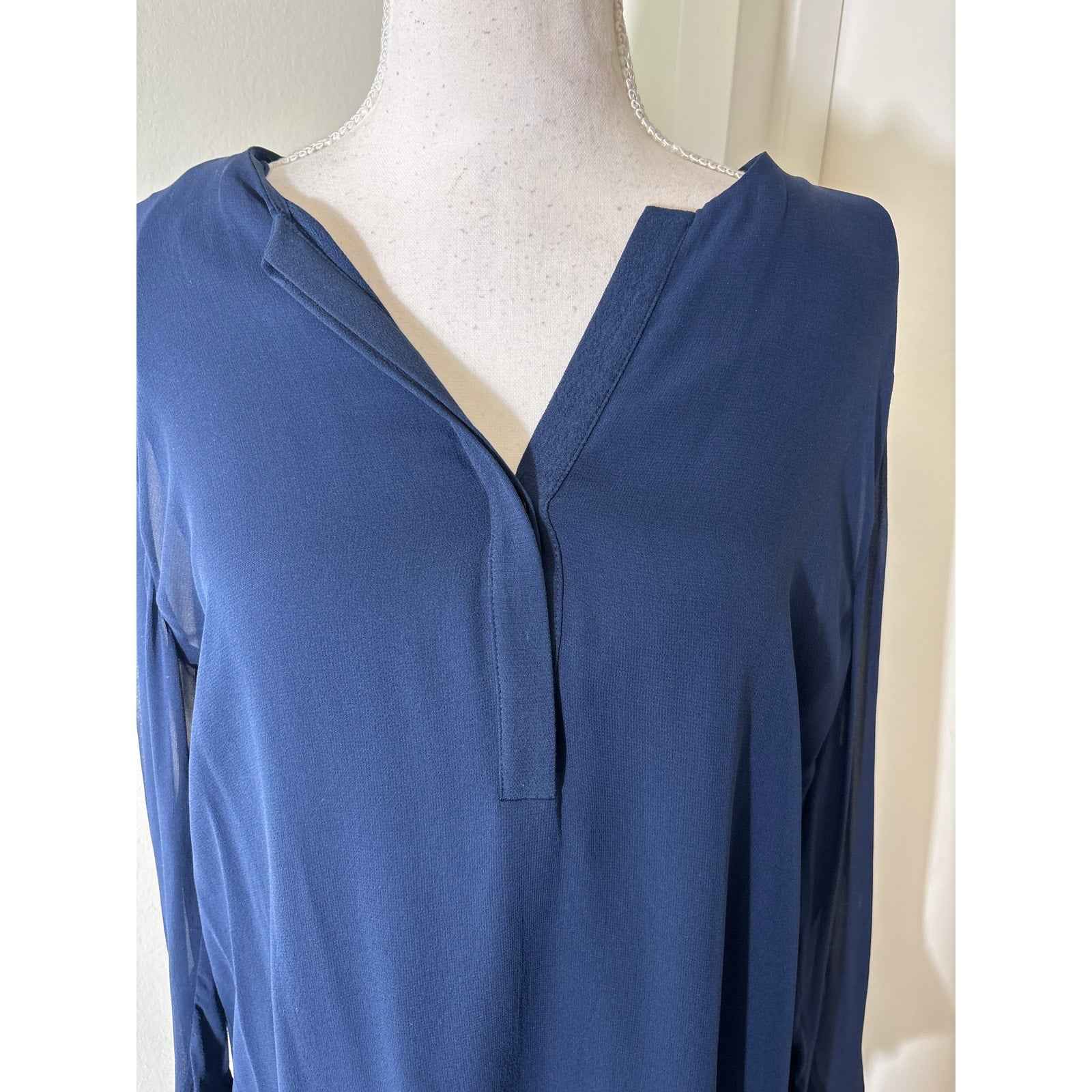 Vince Navy Blue Long Sleeve V-Neck Knee Length Dress Sz 10