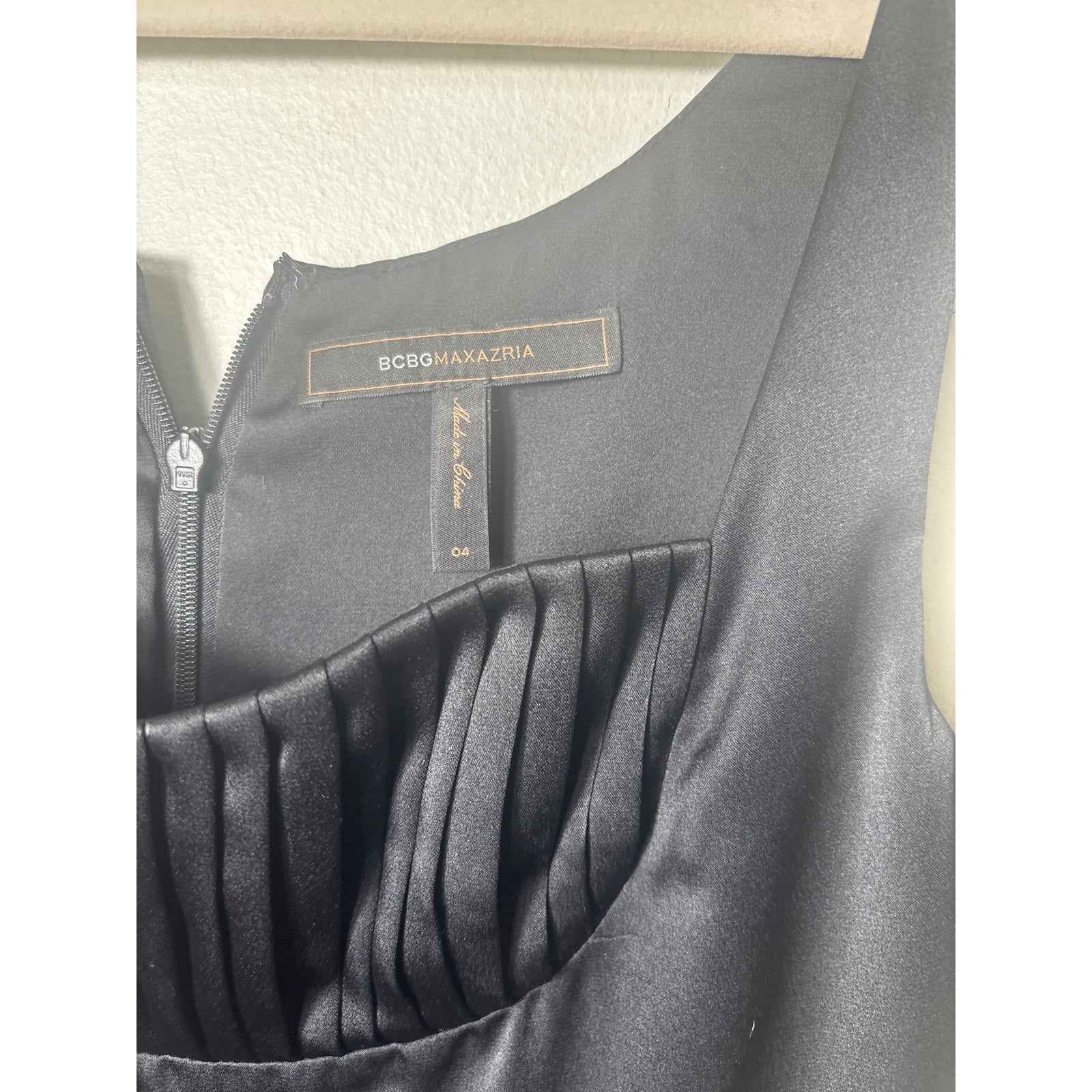 BCBG Black Bustier Sleeveless Floor Length Formal Gown Sz 4