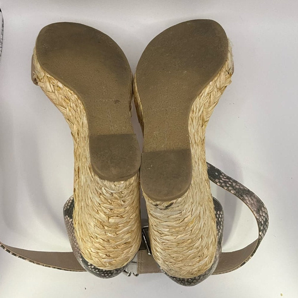 Dolce Vita Gray Snakeskin Nude Wedge Sandals Sz 9.5